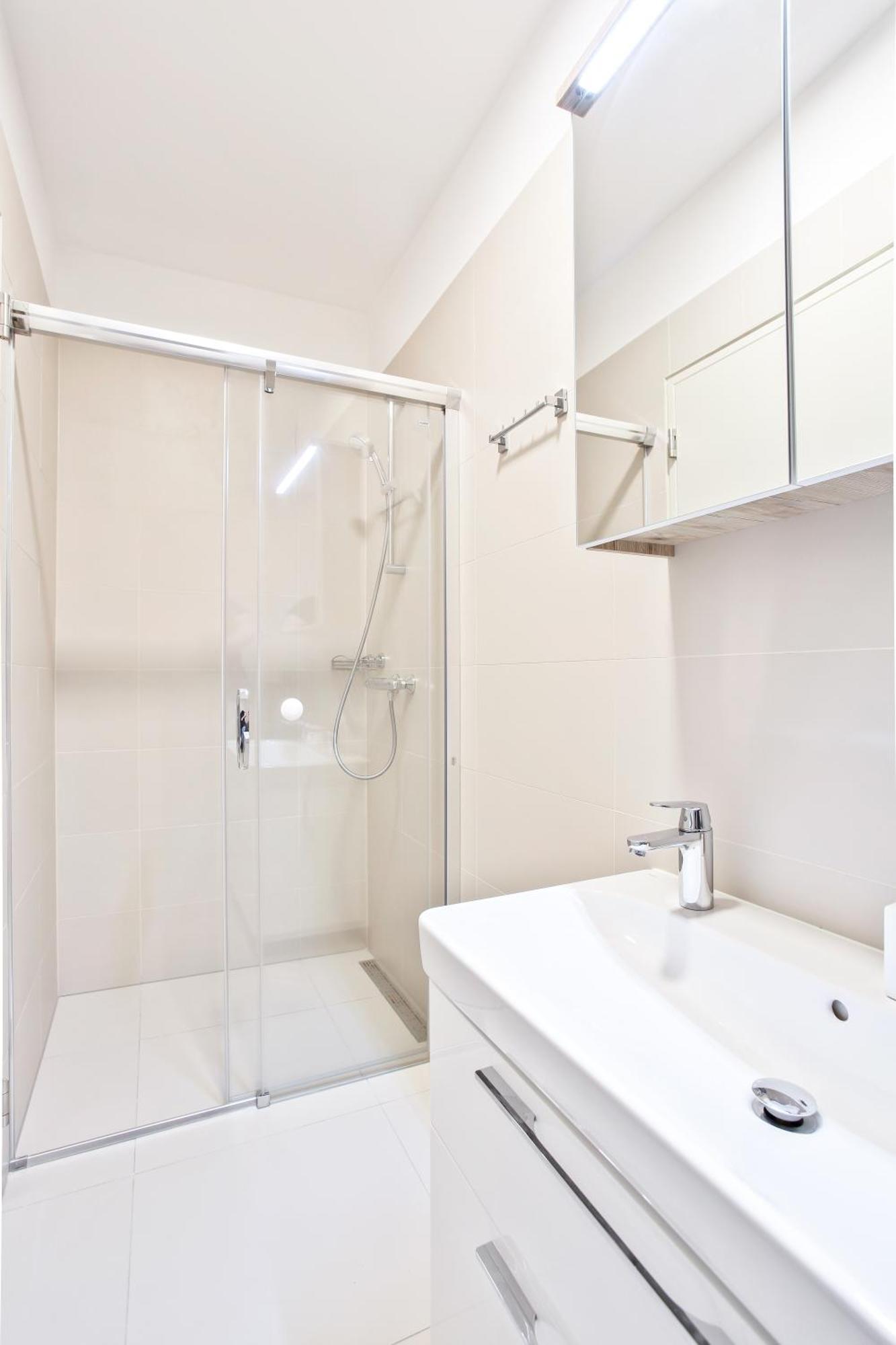 Melody Apartment Прага Екстериор снимка