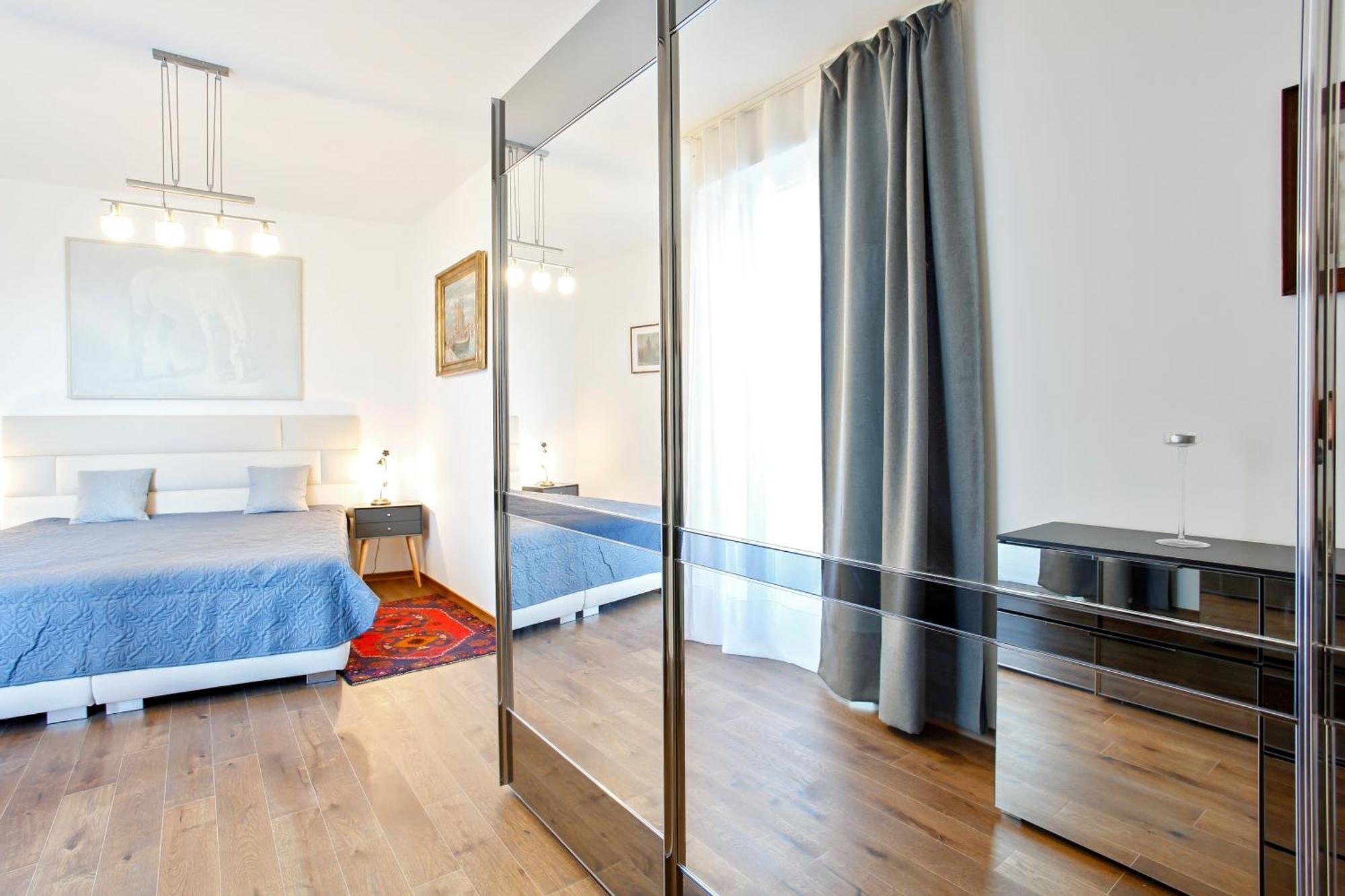 Melody Apartment Прага Екстериор снимка