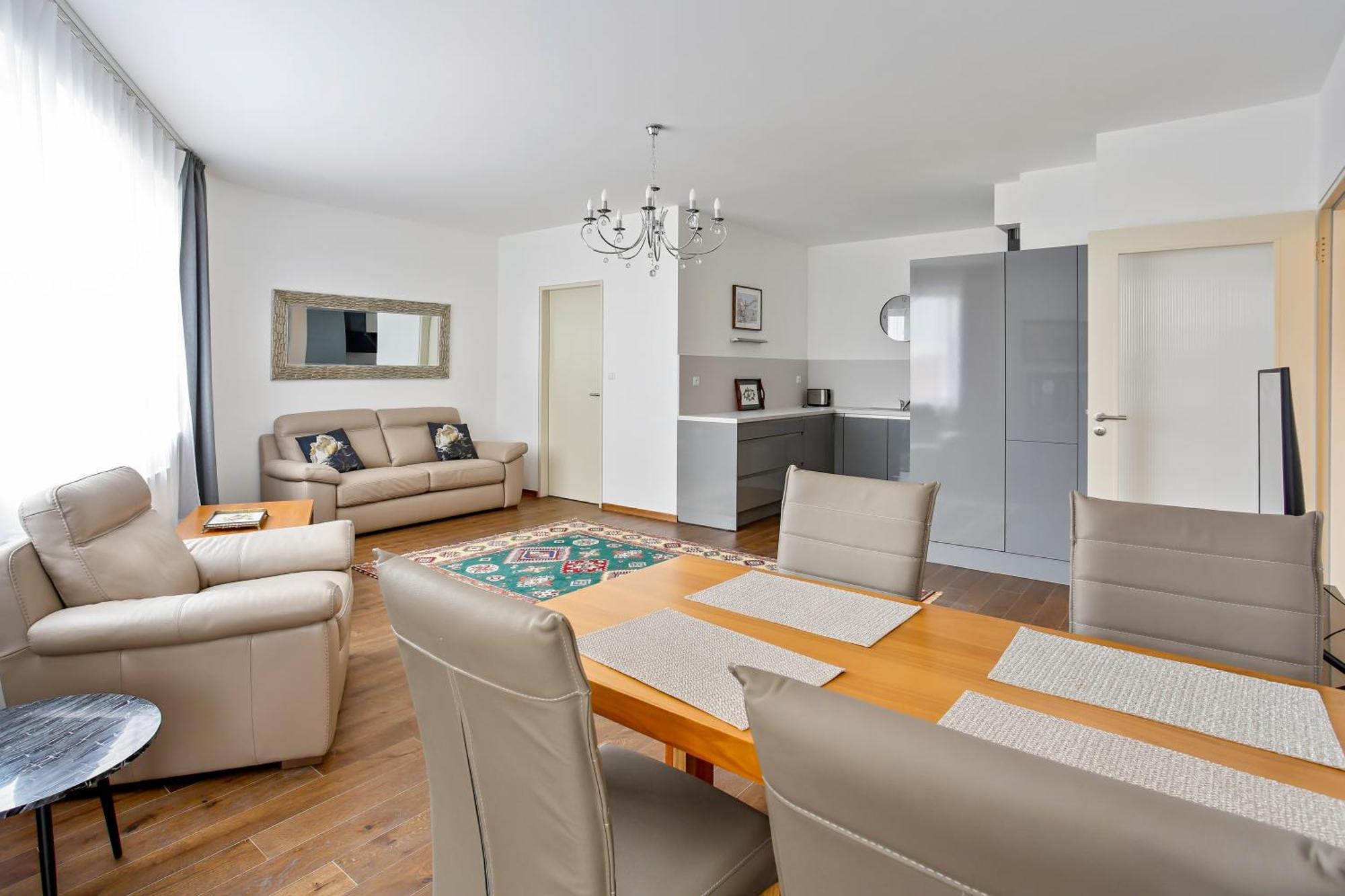 Melody Apartment Прага Екстериор снимка