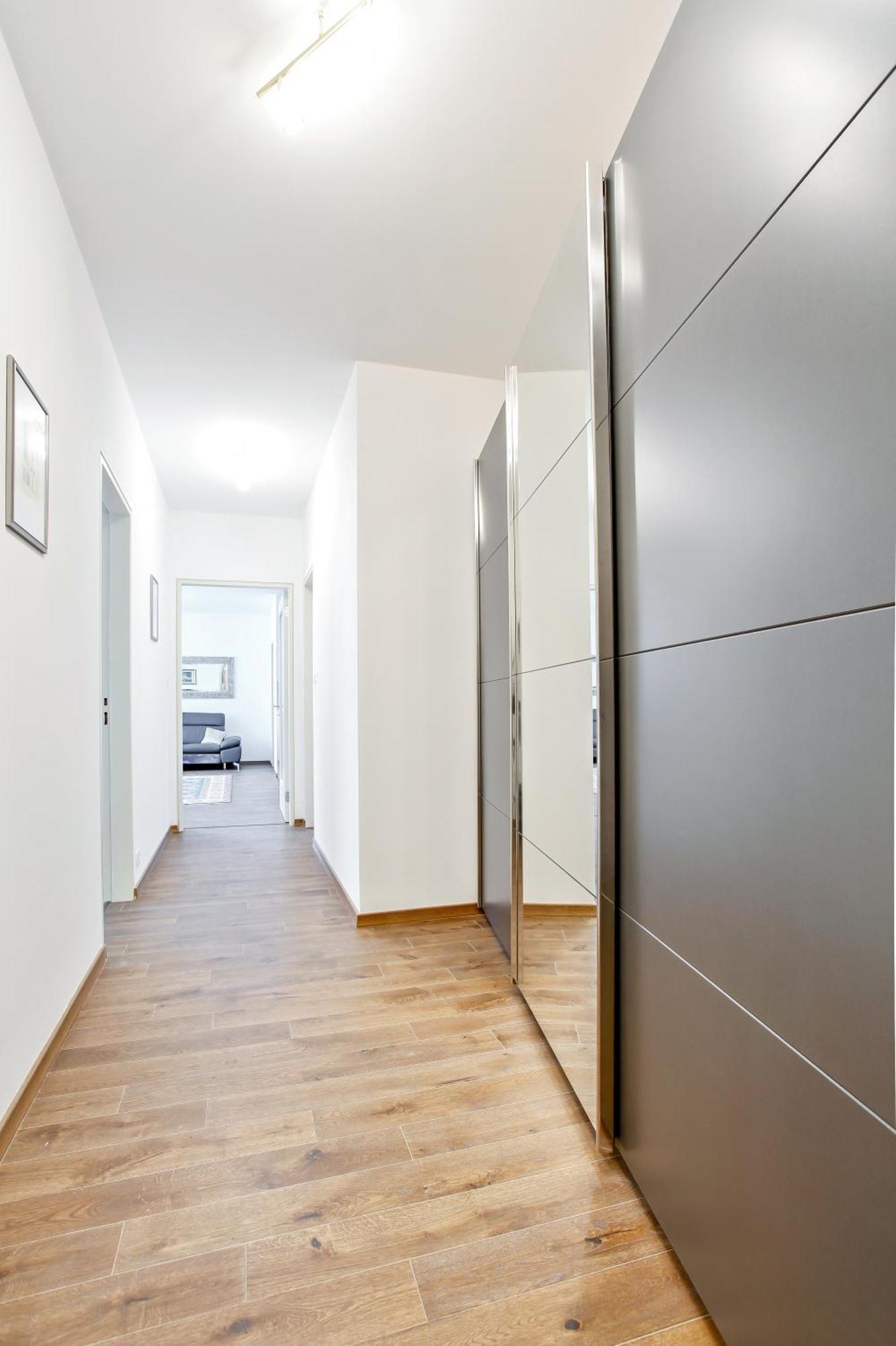 Melody Apartment Прага Екстериор снимка